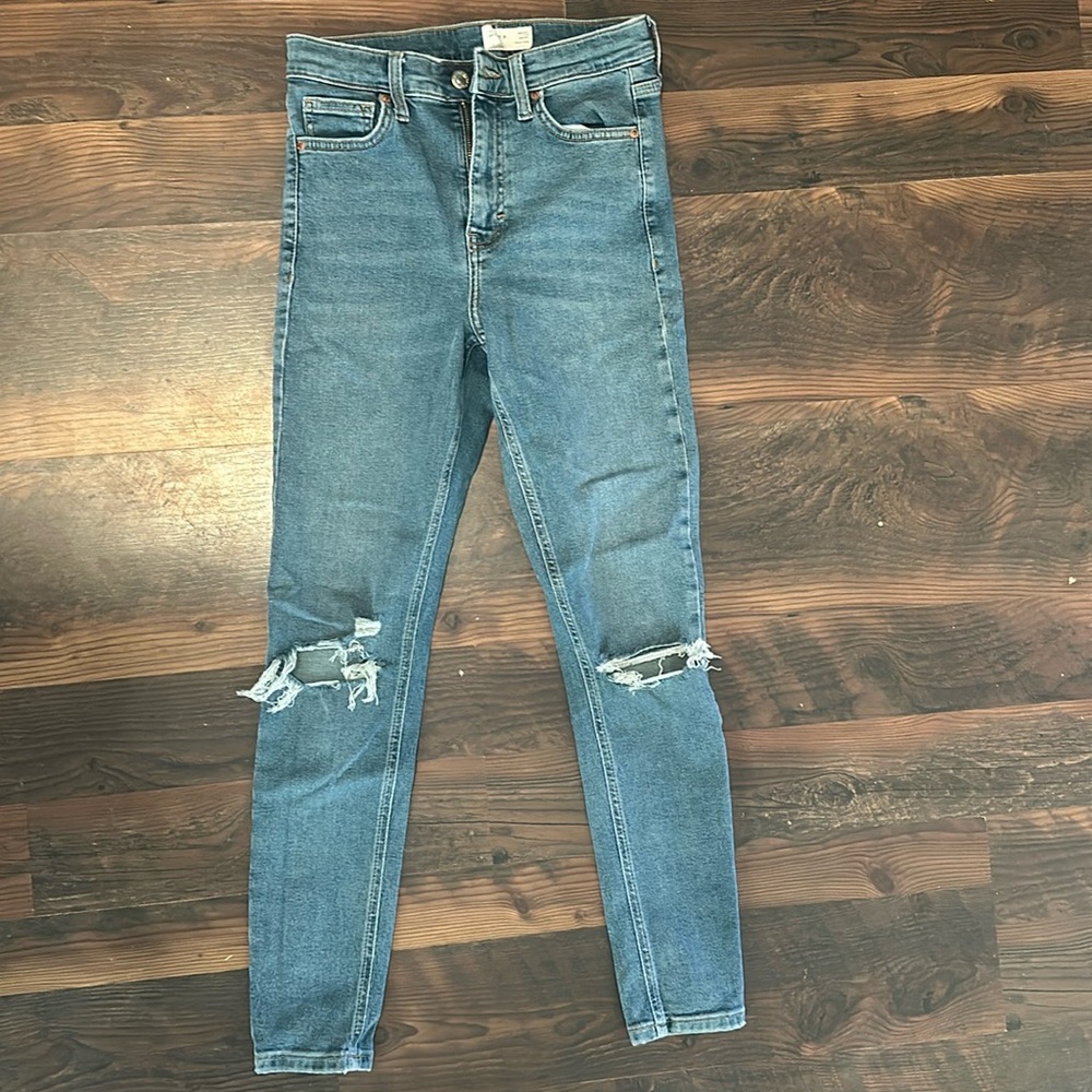 Topshop Jamie High Waist skinny jeans.